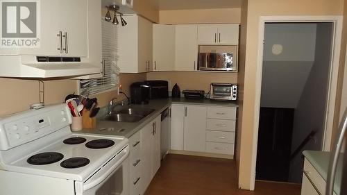 7 Feltz Rd, Elliot Lake, ON 