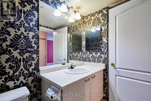411 - 1400 The Esplanade N, Pickering, ON 