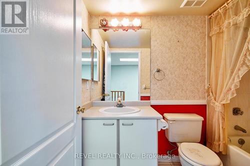 411 - 1400 The Esplanade N, Pickering, ON 