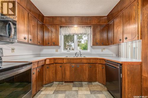 1229 Pascoe Drive W, Moose Jaw, SK 
