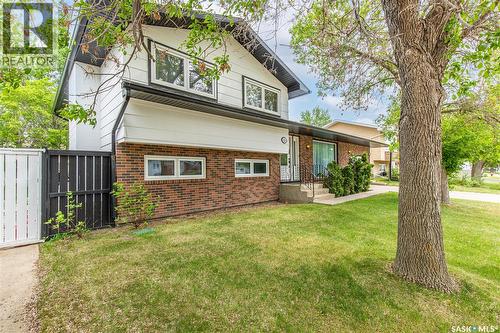 1229 Pascoe Drive W, Moose Jaw, SK 
