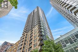 2102 - 40 NEPEAN STREET Ottawa, ON K2P 0X5