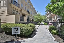 TH 10 - 78 CARR STREET Toronto, ON M5T 1B7