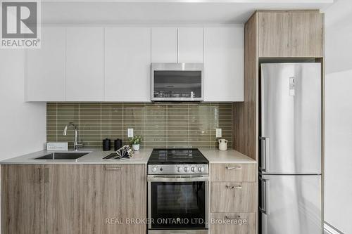 Kitchen - 920 - 1787 St Clair Avenue W, Toronto, ON 