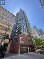 1303 - 75 ST NICHOLAS STREET Toronto, ON M4Y 0A5