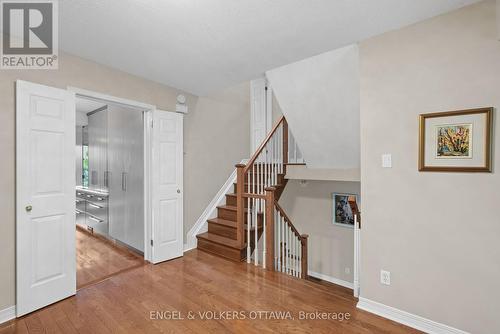 44 Dunbarton Court, Ottawa, ON 