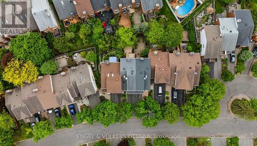 44 Dunbarton Court, Ottawa, ON 