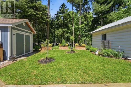 205 Chestnut Drive, Central Huron (Goderich), ON - Outdoor With Exterior