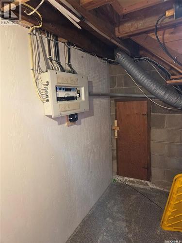 118 5Th Street W, Carlyle, SK - Indoor Photo Showing Basement