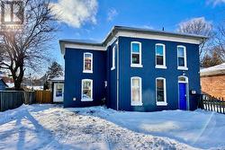 44 ALBION STREET Brantford, ON N3T 3M3