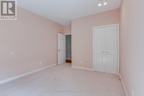 68 - 1040 Riverside Drive, London North (North Q), ON 