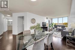 310 - 1001 CEDARGLEN GATE  Mississauga, ON L5C 4R2
