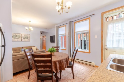 Coin-repas - 4377  - 4381 Rue Chapleau, Montréal (Le Plateau-Mont-Royal), QC - Indoor Photo Showing Dining Room