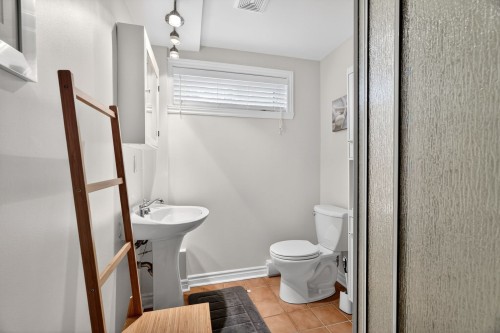 Salle de bains - 807 Rue D'Iberville, Boucherville, QC - Indoor Photo Showing Bathroom