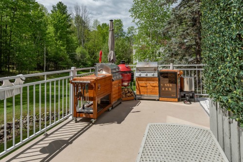 Terrasse - 746 Ch. Des Pommetiers, Magog, QC - Outdoor