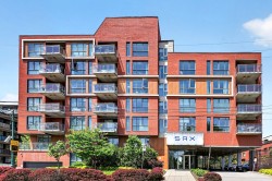 709-905 Av. Plymouth Mont-Royal, QC H4P 1B2