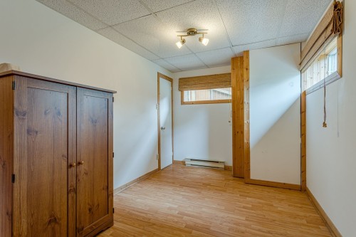 Chambre à coucher - 488 Rue Dollard, Longueuil (Le Vieux-Longueuil), QC - Indoor Photo Showing Other Room