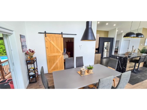 Salle à manger - 235 Av. De La Providence, Lachute, QC 