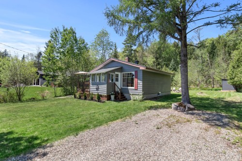 Stationnement - 529 Rue Bordeleau, Magog, QC - Outdoor