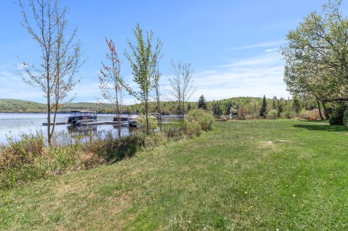 Accès au plan d'eau - 529 Rue Bordeleau, Magog, QC - Outdoor With View