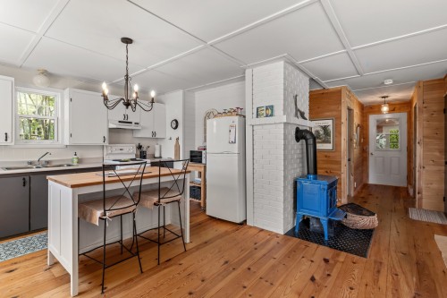 Cuisine - 529 Rue Bordeleau, Magog, QC - Indoor Photo Showing Kitchen With Double Sink