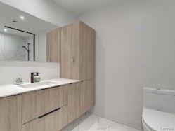 Master Bathroom - 