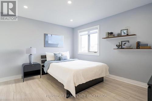Virtually staged - 7 Golfview Boulevard, Bradford West Gwillimbury, ON - Indoor Photo Showing Bedroom