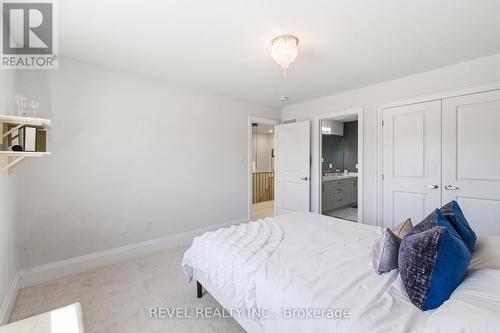 783 Green Street, Innisfil, ON - Indoor Photo Showing Bedroom