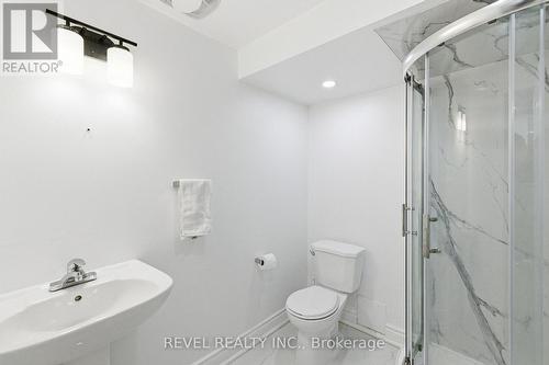 783 Green Street, Innisfil, ON - Indoor Photo Showing Bathroom