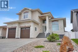 8747 Wascana Gardens PLACE  Regina, SK S4V 1E8