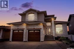 8747 Wascana Gardens PLACE  Regina, SK S4V 1E8