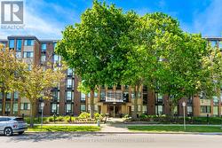 601 - 1530 PICKERING PARKWAY Pickering, ON L1V 3V8