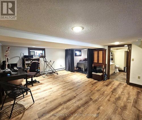 Lower - 958 6Th Avenue W, Owen Sound, ON 