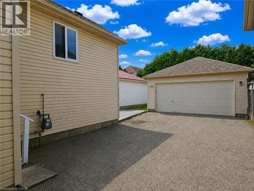 390 Wake Robin Crescent, Kitchener, ON - Outdoor With Exterior