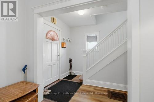 7 Purdy Street, Belleville (Belleville Ward), ON - Indoor Photo Showing Other Room