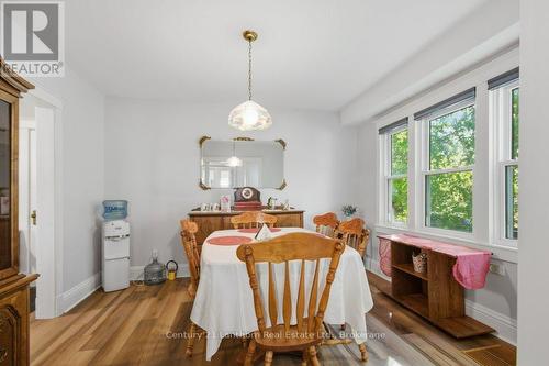 7 Purdy Street, Belleville (Belleville Ward), ON - Indoor Photo Showing Dining Room