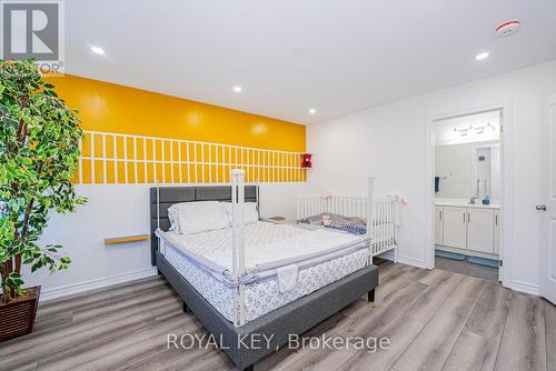 39 - 324 Equestrian Way, Cambridge, ON - Indoor Photo Showing Bedroom