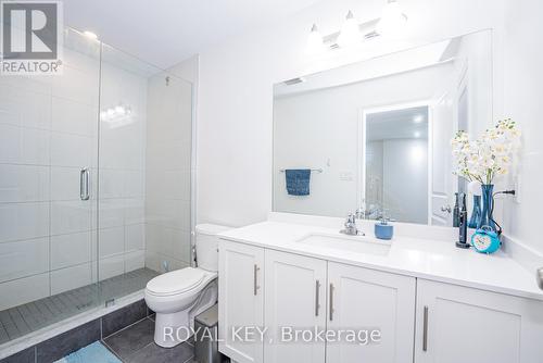39 - 324 Equestrian Way, Cambridge, ON - Indoor Photo Showing Bathroom