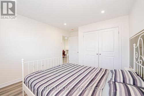 39 - 324 Equestrian Way, Cambridge, ON - Indoor Photo Showing Bedroom
