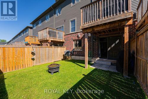 39 - 324 Equestrian Way, Cambridge, ON - Outdoor