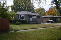 941 OAK STREET Sarnia, ON N7S 1V2
