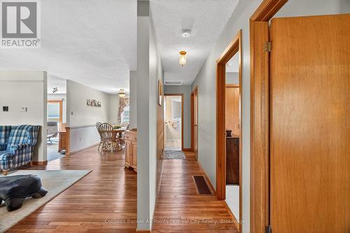 30 Mohawk Crescent, Central Huron (Clinton), ON - Indoor Photo Showing Other Room