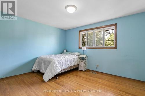 55 Lonsdale Drive, Guelph (Riverside Park), ON - Indoor Photo Showing Bedroom