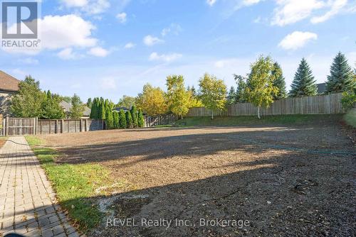6718 Domenic Crescent, Niagara Falls (Stamford), ON - Outdoor