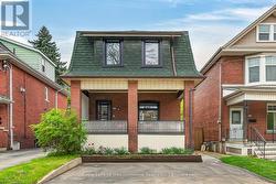 216 MAPLEWOOD AVENUE  Hamilton (Blakeley), ON L8M 1X8