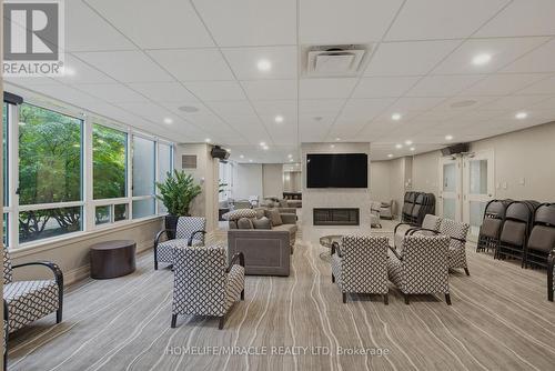 Ph211 - 7250 Yonge Street, Vaughan, ON - Indoor