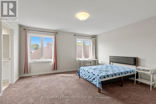 657 Tennent Avenue, London North (North H), ON - Indoor Photo Showing Bedroom