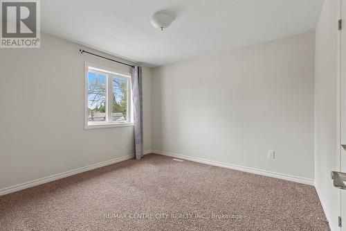 657 Tennent Avenue, London North (North H), ON - Indoor Photo Showing Other Room