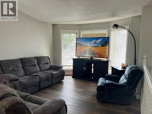 5120 41 Street Ne, Chetwynd, BC 