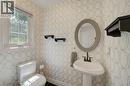 Powder room - 375 Holiday Inn Drive Unit# 9, Cambridge, ON  - Indoor Photo Showing Bathroom 
